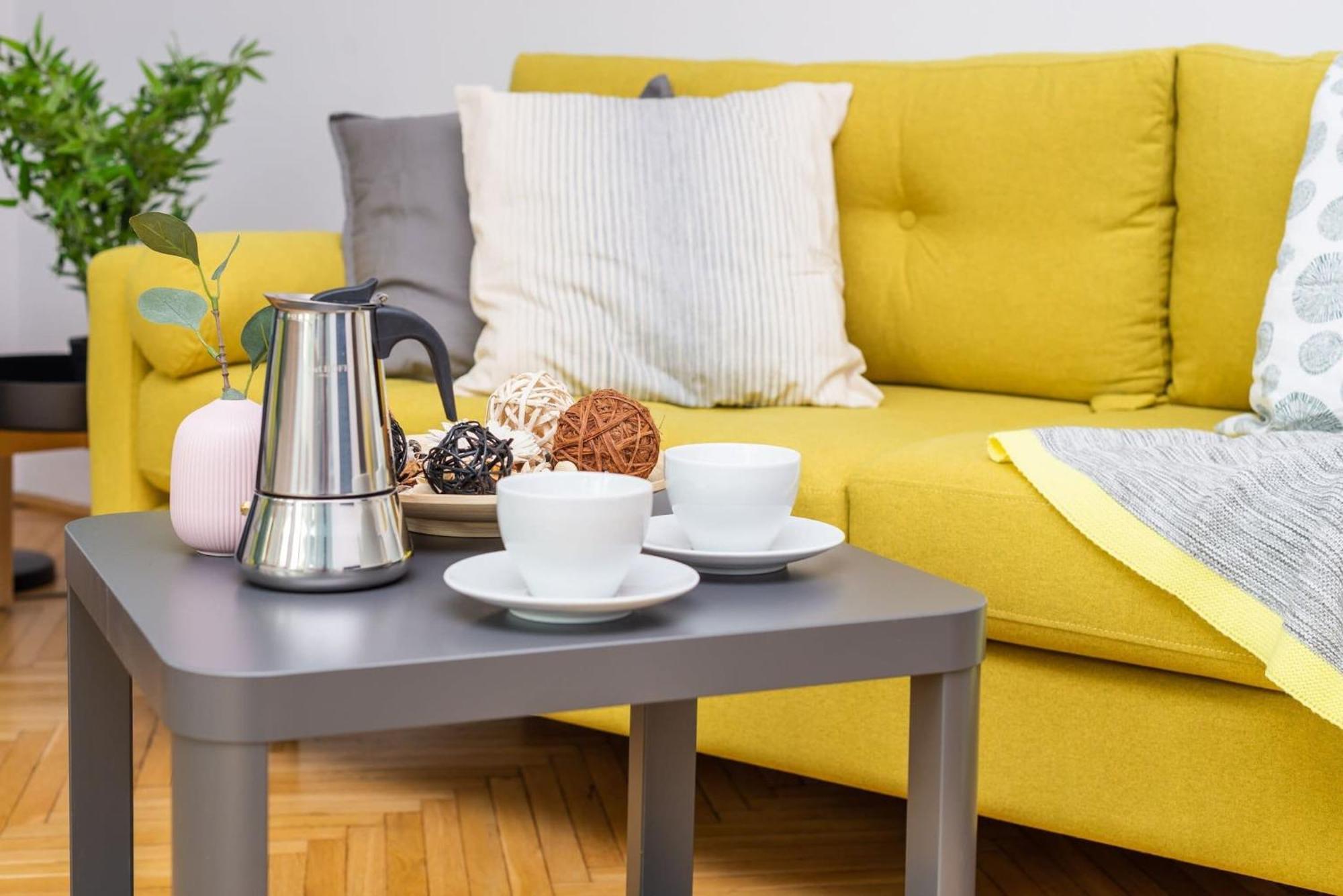 Butas Smolna 8 - Warm With Balcony By Renters *